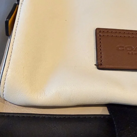 Coach Track Backpack Colorblock Leather QB/Chalk Light Gravel RARE (EUC) (C4019) - Picture 5 of 16